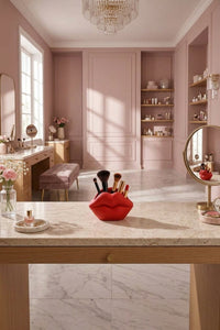 Lip Shaped Organizer – Stylish Desk & Vanity Holder 5