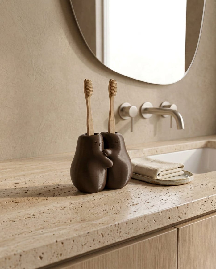 Hugging Couple Toothbrush Holder – Cute His & Hers Bathroom Decor, 3D Printed