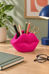 Lip Shaped Organizer – Stylish Desk & Vanity Holder 14